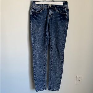 Acid Wash Jeans